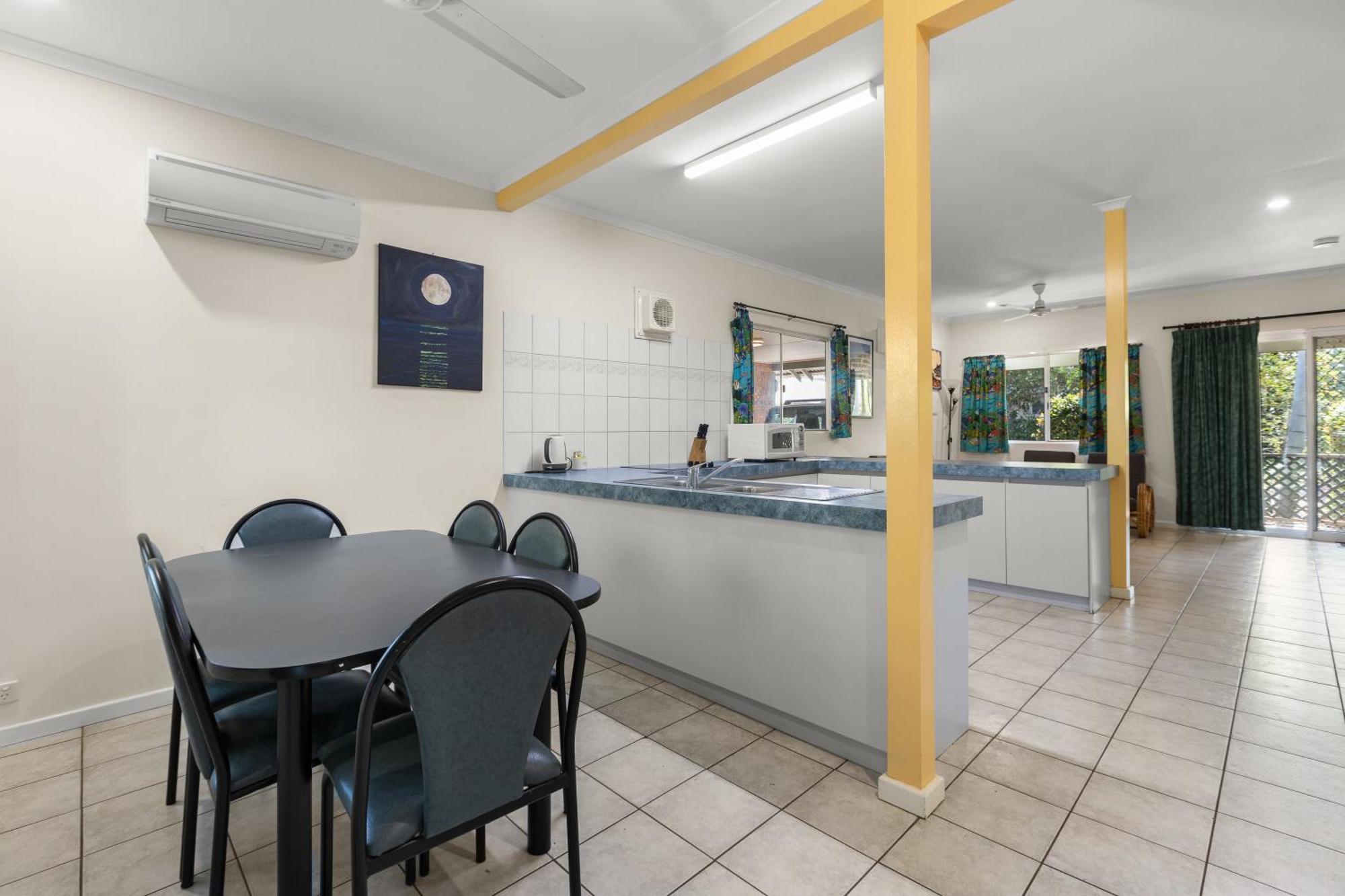 Cable Beachside Villas Broome Esterno foto