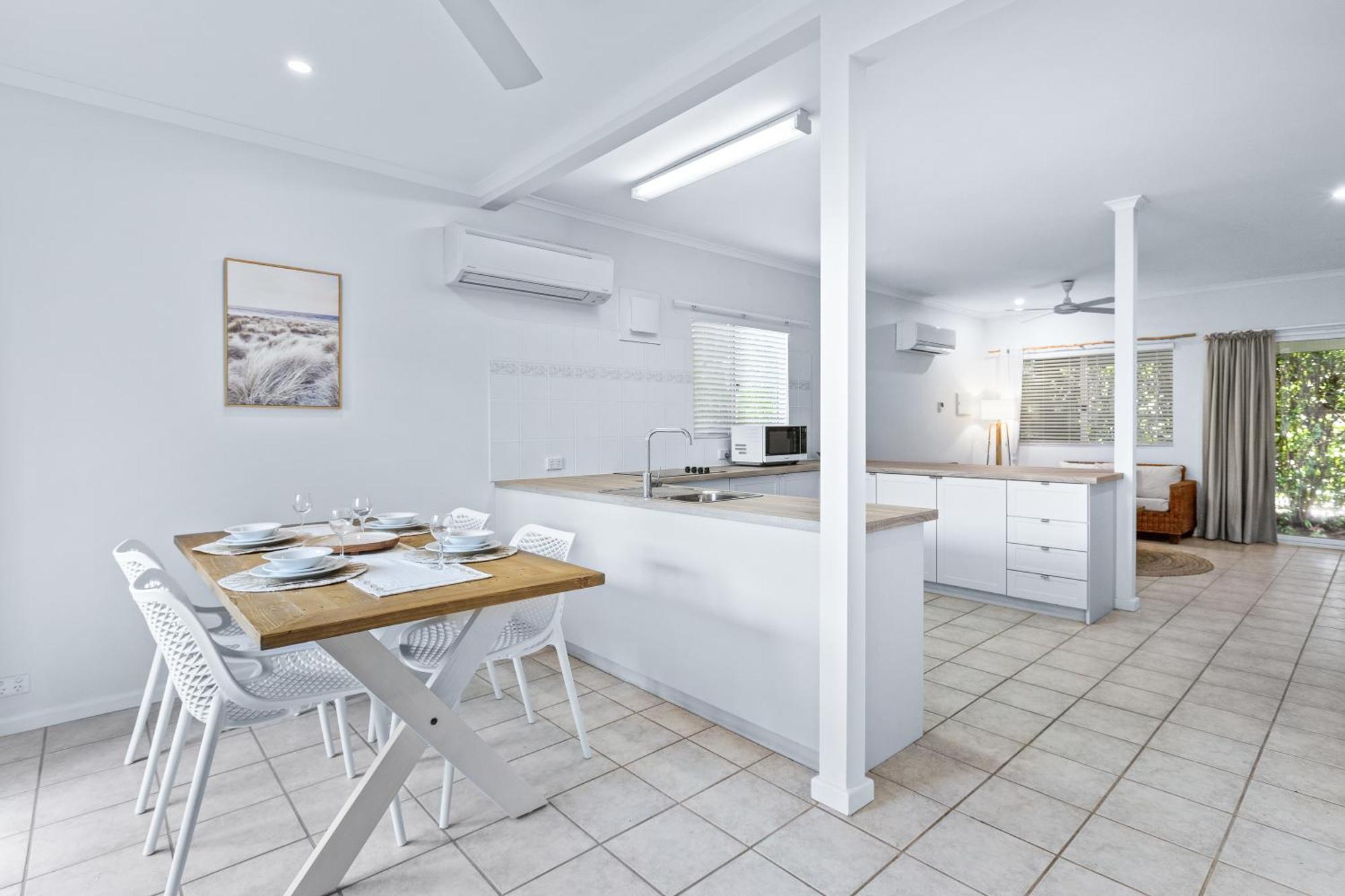 Cable Beachside Villas Broome Esterno foto