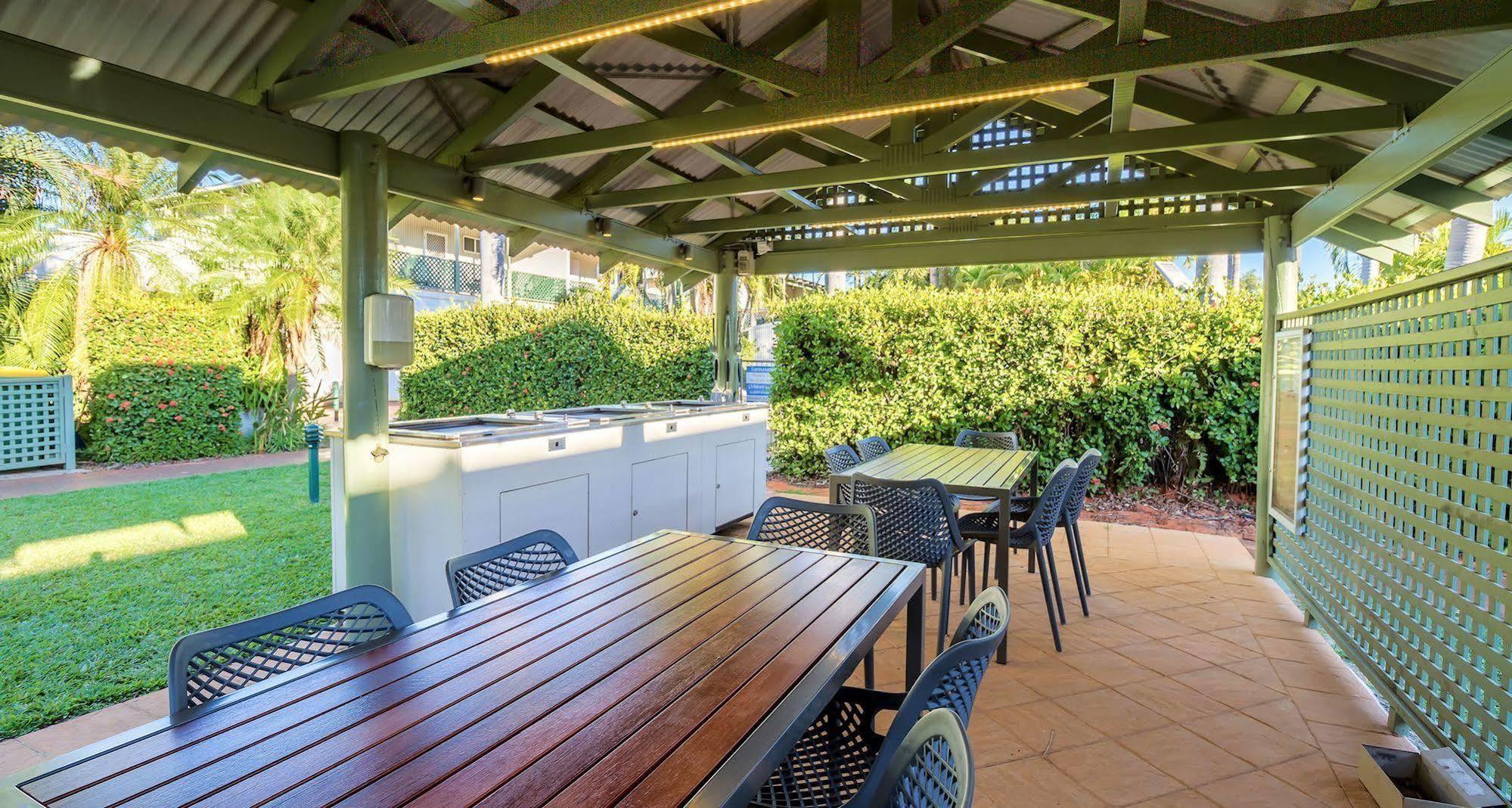 Cable Beachside Villas Broome Esterno foto